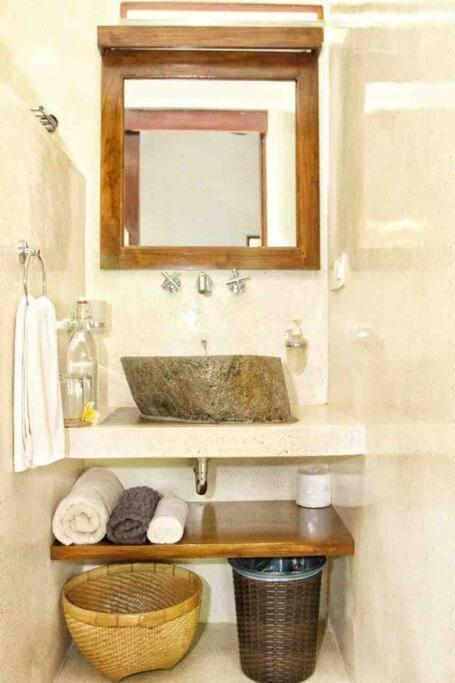 Villa Serene & Spa Mangsit Екстериор снимка